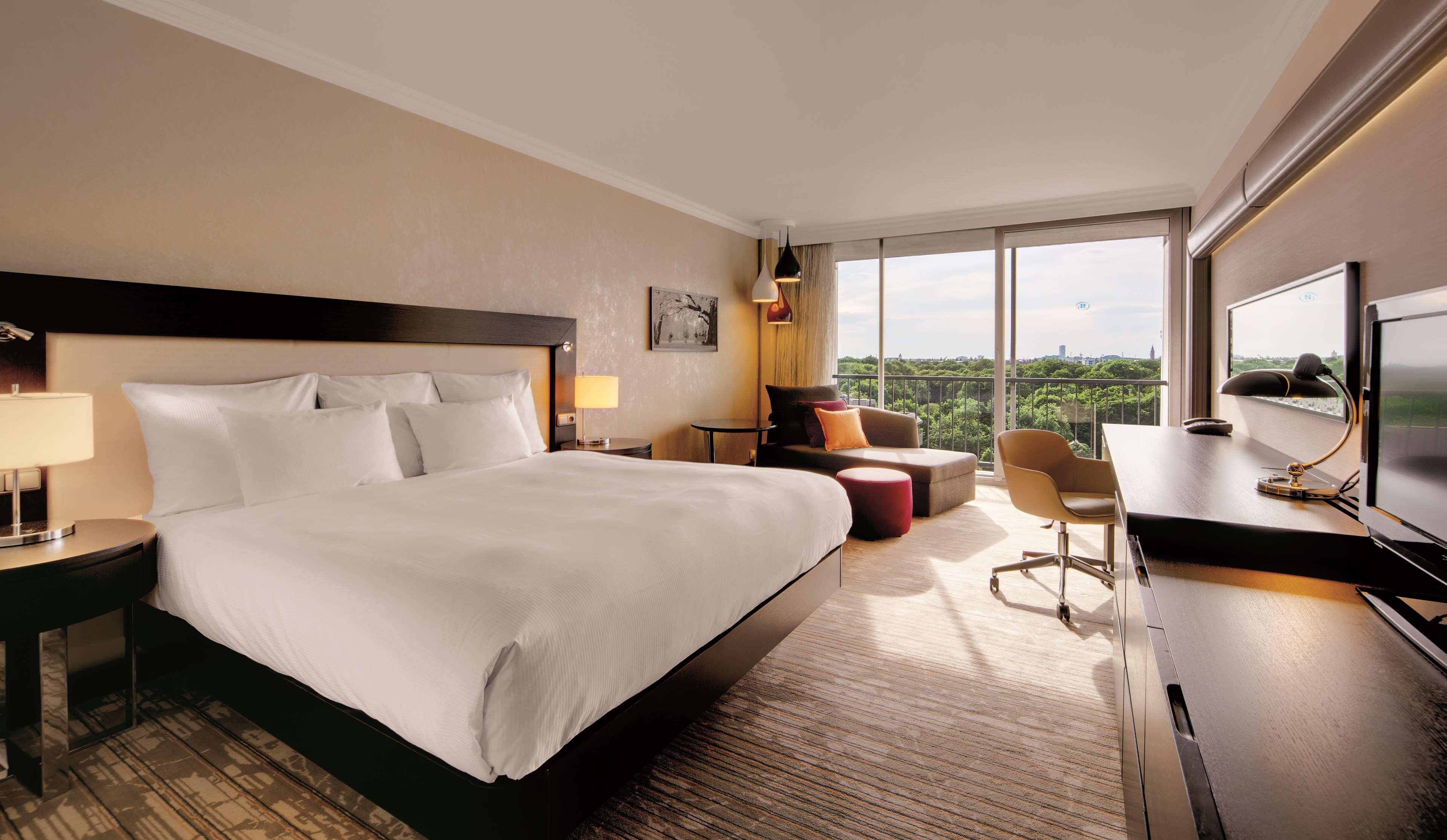Hilton Munich Park Hotel Bagian luar foto
