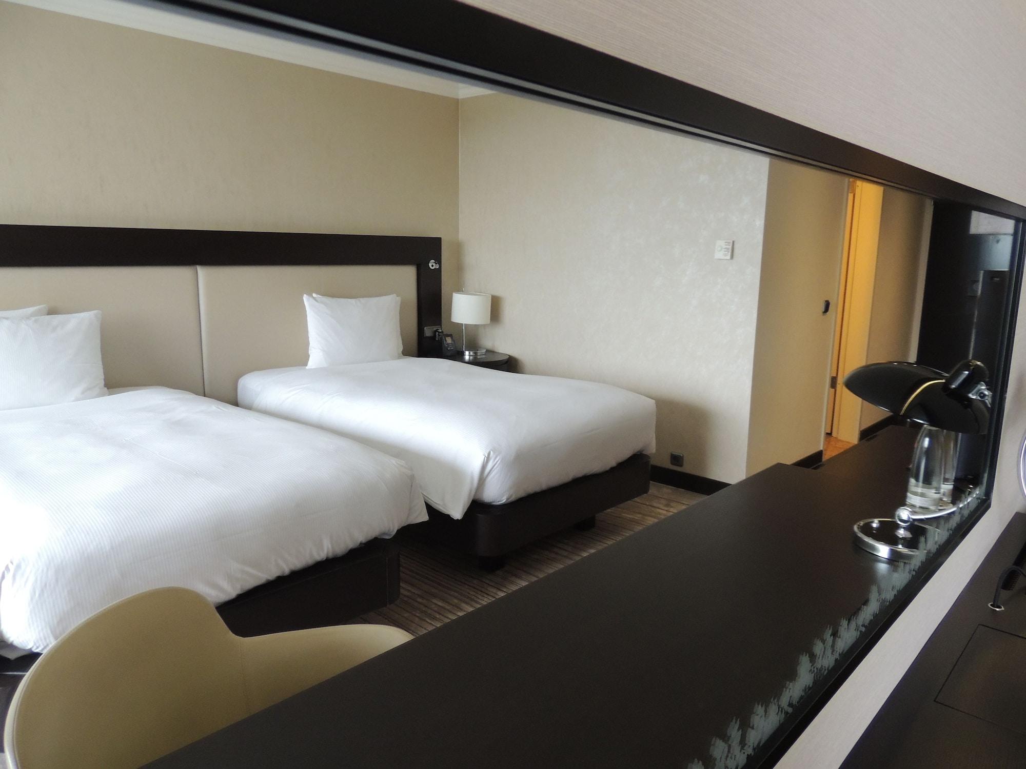 Hilton Munich Park Hotel Bagian luar foto