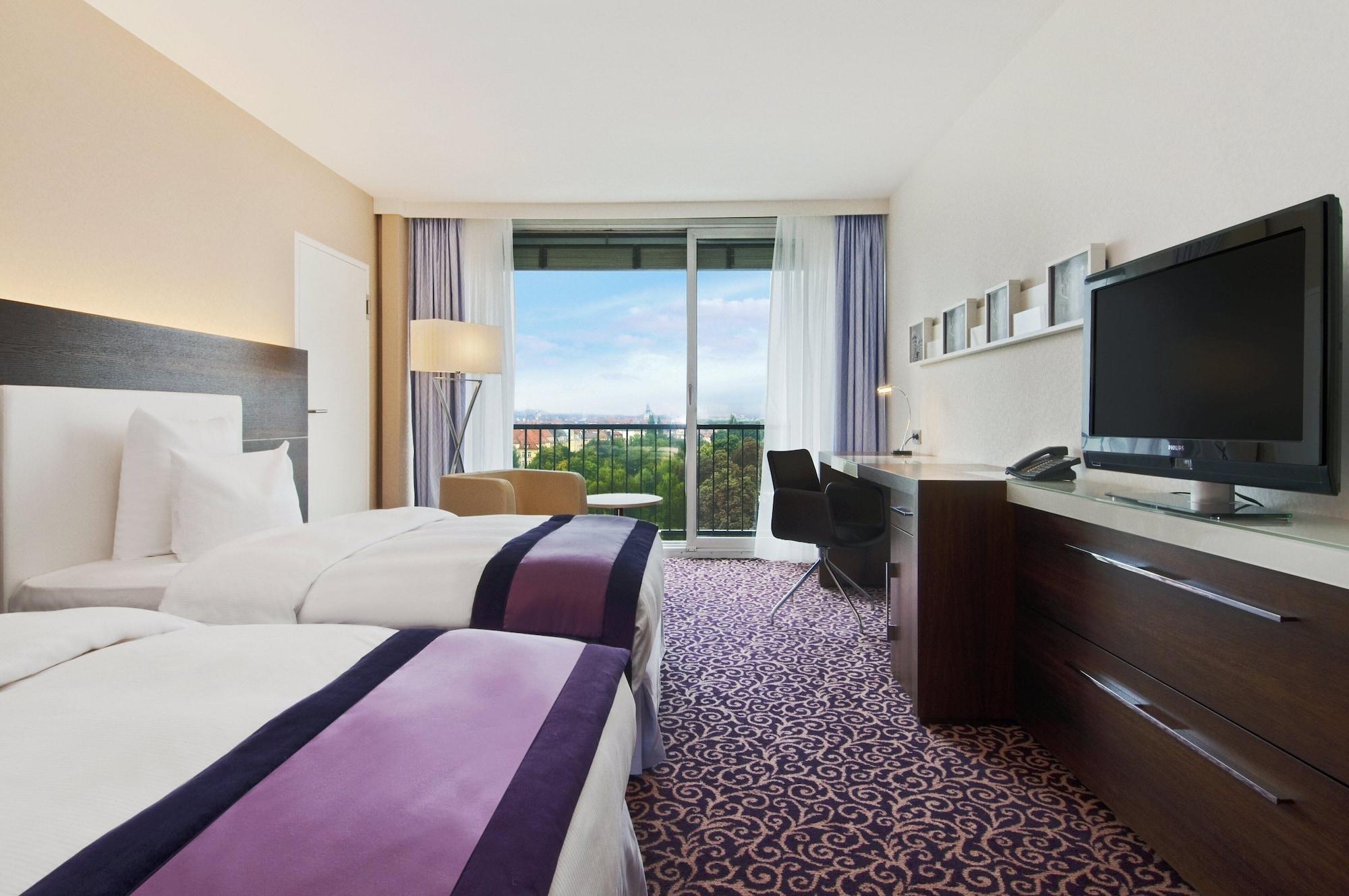 Hilton Munich Park Hotel Bagian luar foto