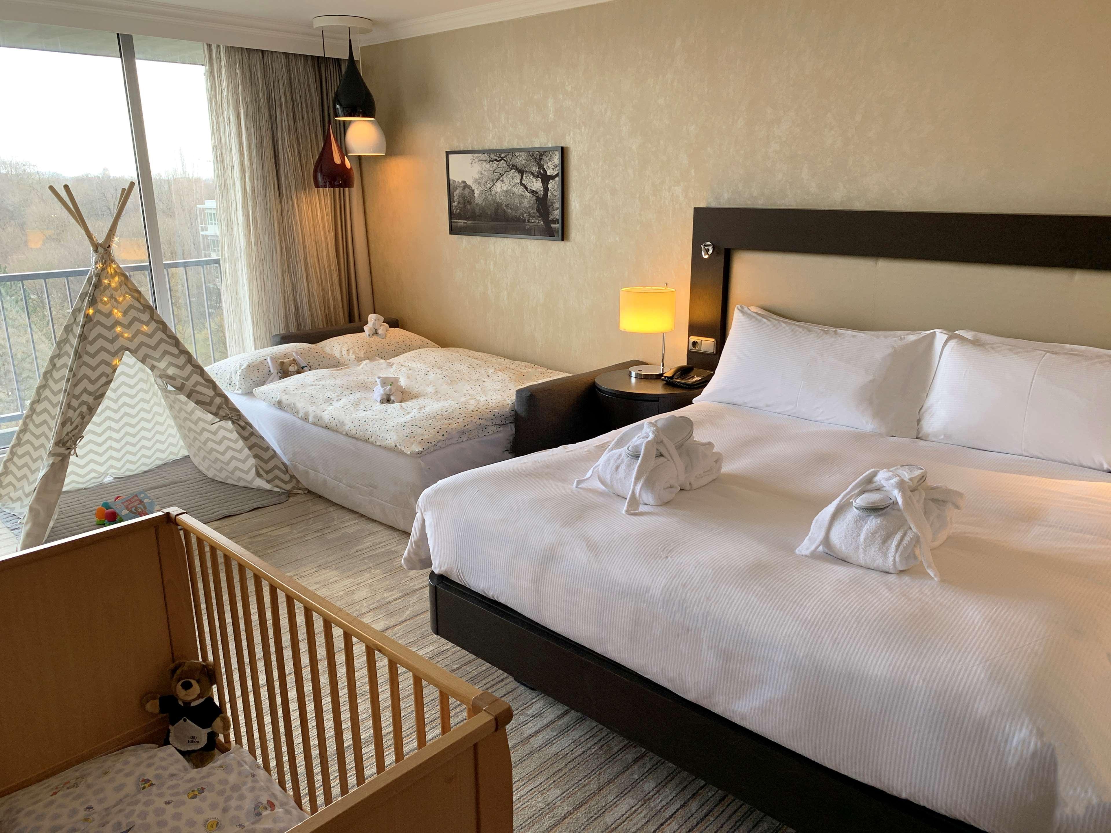 Hilton Munich Park Hotel Bagian luar foto