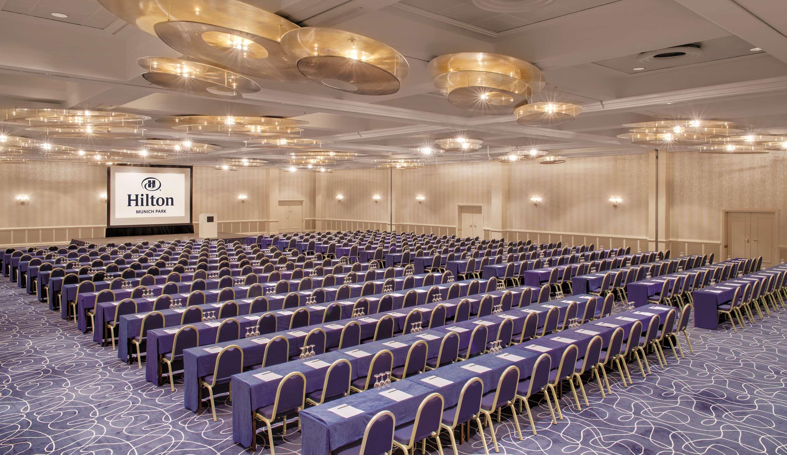 Hilton Munich Park Hotel Bagian luar foto