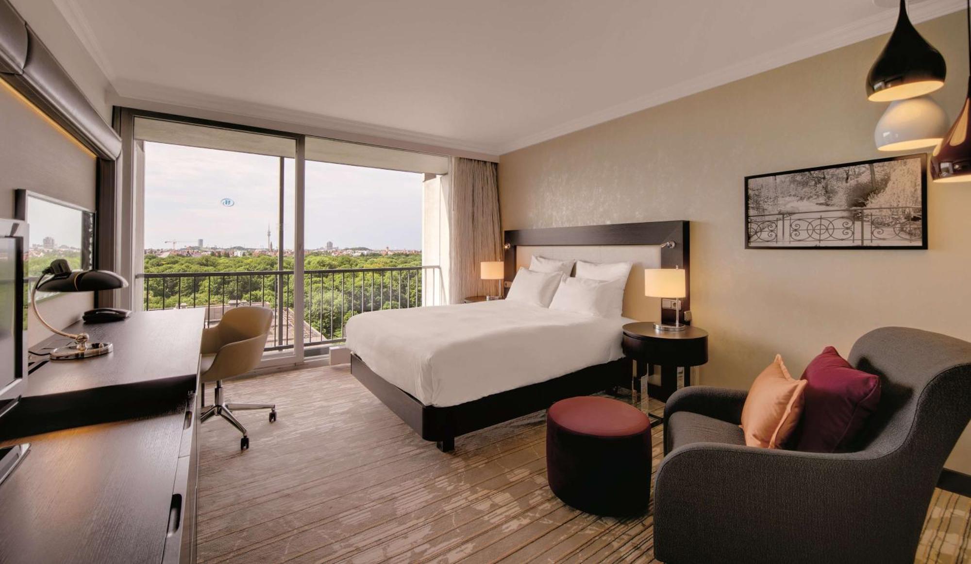 Hilton Munich Park Hotel Bagian luar foto